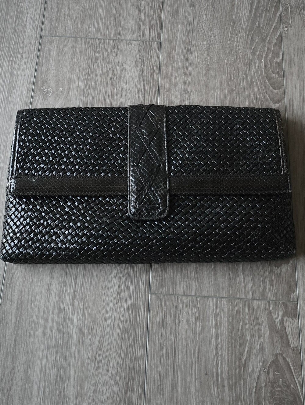 Vintage Dan W Black Woven Raffia Large Straw Clutch with Embossed Trim Flap Bag